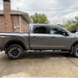 2020 Nissan Titan Crew Cab · PRO-4X Pickup