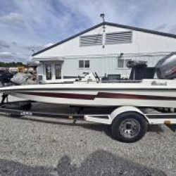 1994 Bass Cat Caracal w/ 135HP Mariner Optimax