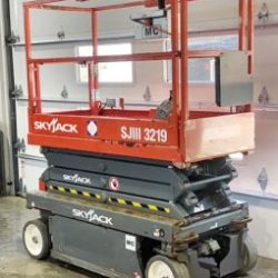 2019 SkyJack SJIII 3219 Scissor Lift
