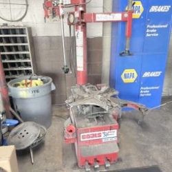 Coats Tire Machine 70X-AF-1